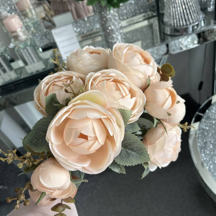 Bukiet piwoni pudrowy róż