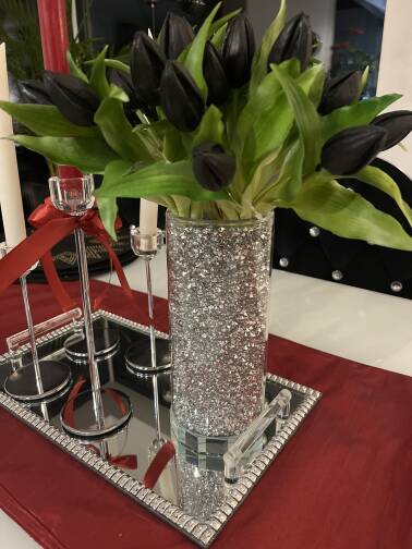 Wazon srebrny z kryształkami 