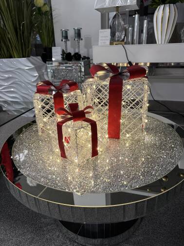 Zestaw prezentów  srebrnych LED